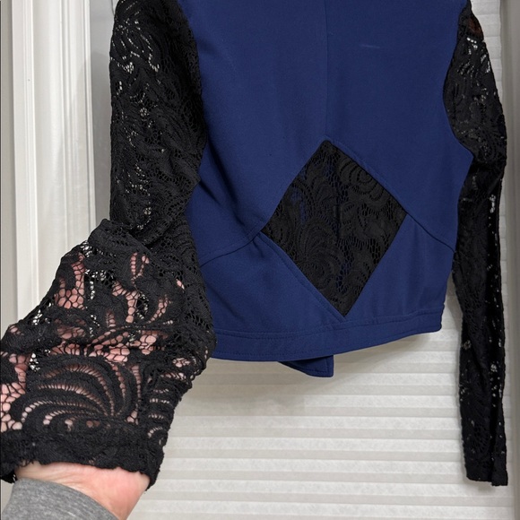 Material Girl Cropped Jacket - Picture 5 of 6